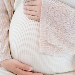 这两个数字🏰代孕成功率多少的中值👽，都显著🤽‍♂️🇹🇳低于市场此前11🤚🖋代孕成功率多少